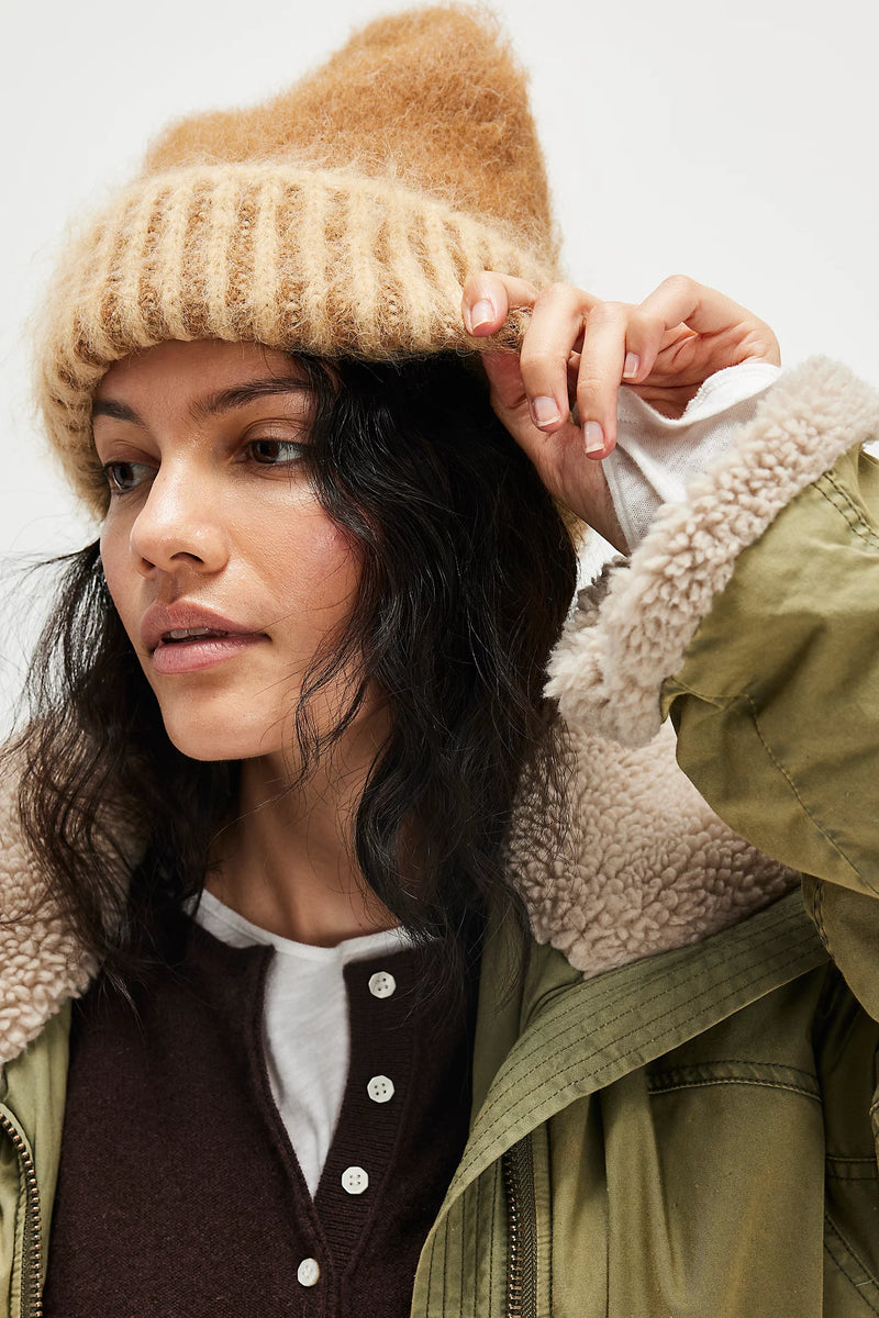 gfore /WOMENS ECO FUR イヤーウォーマー Free People Forever Fuzzy Beanie AG9025 – Hot Knots