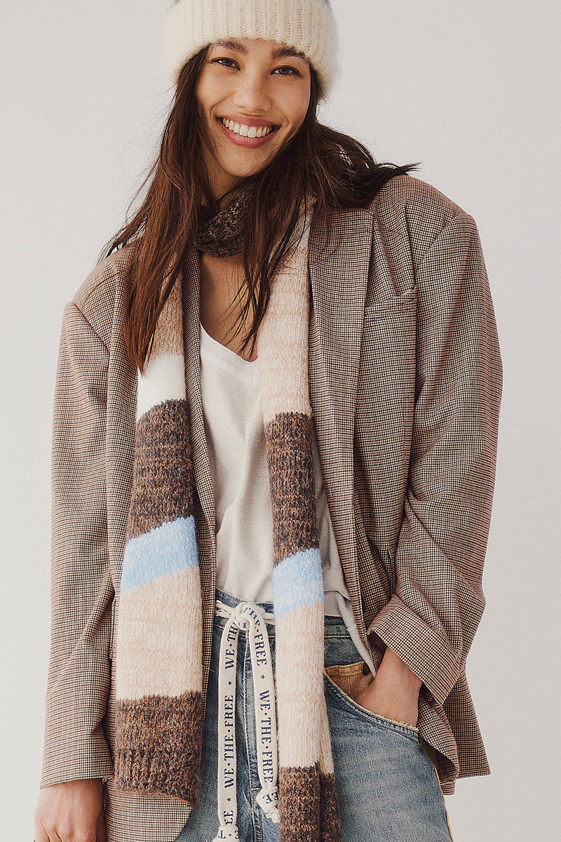 Free People Carina Swirl Scarf AG9087 – Hot Knots