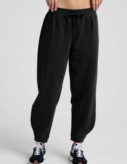 Beyond Yoga LuxeFleece Barrel Sweatpant NF1293