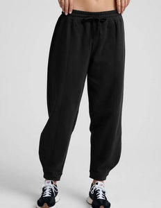 Beyond Yoga LuxeFleece Barrel Sweatpant NF1293