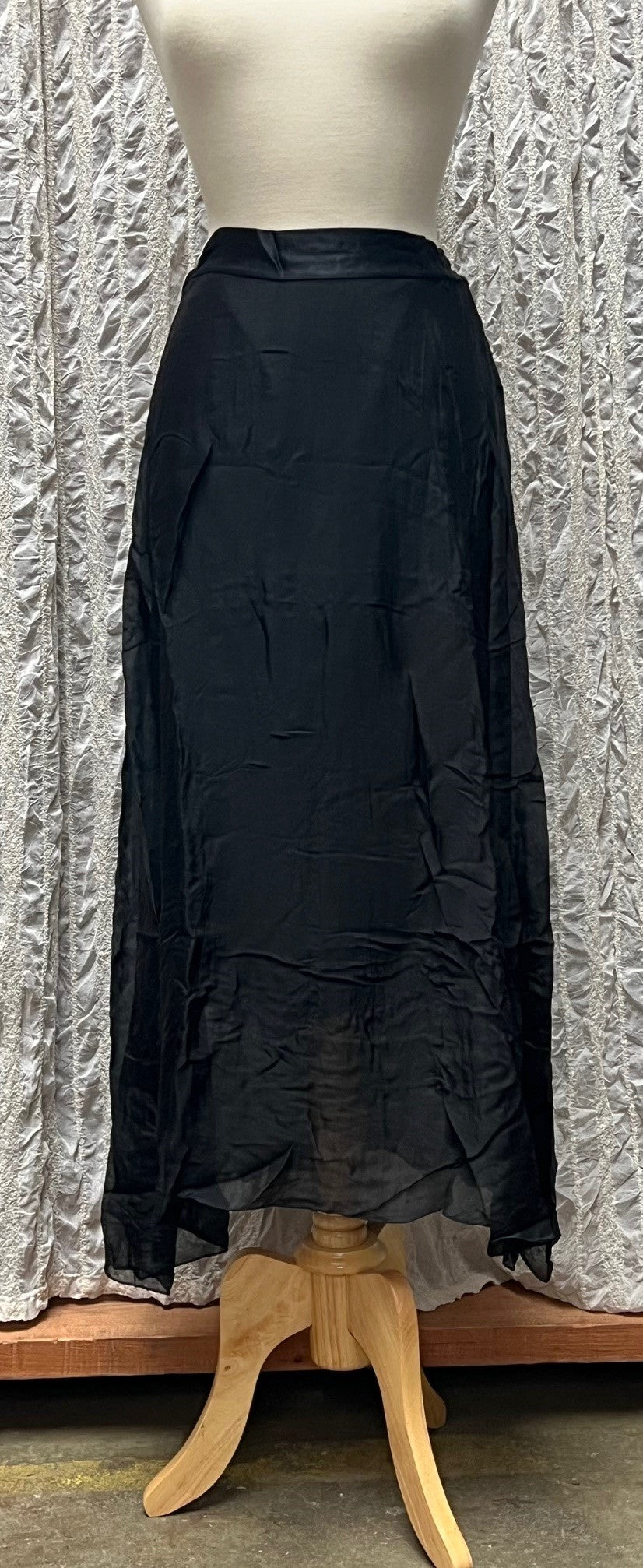 Meo Meli Silk Skirt Z9126